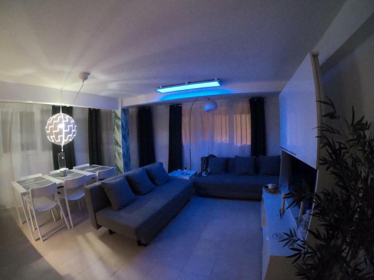 Apartamento A Primera Linea De Mar En Platja D'Aro Exterior photo